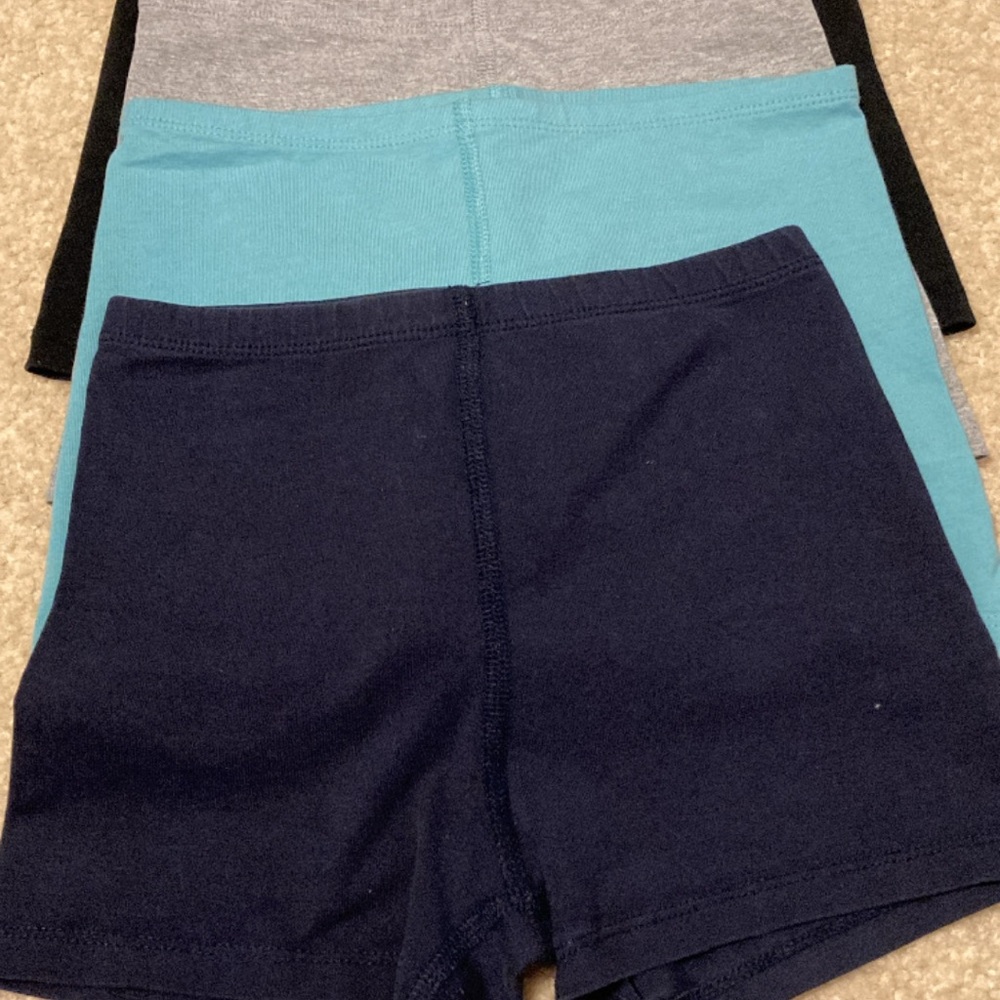 Primary undershorts - Picture 2 of 3